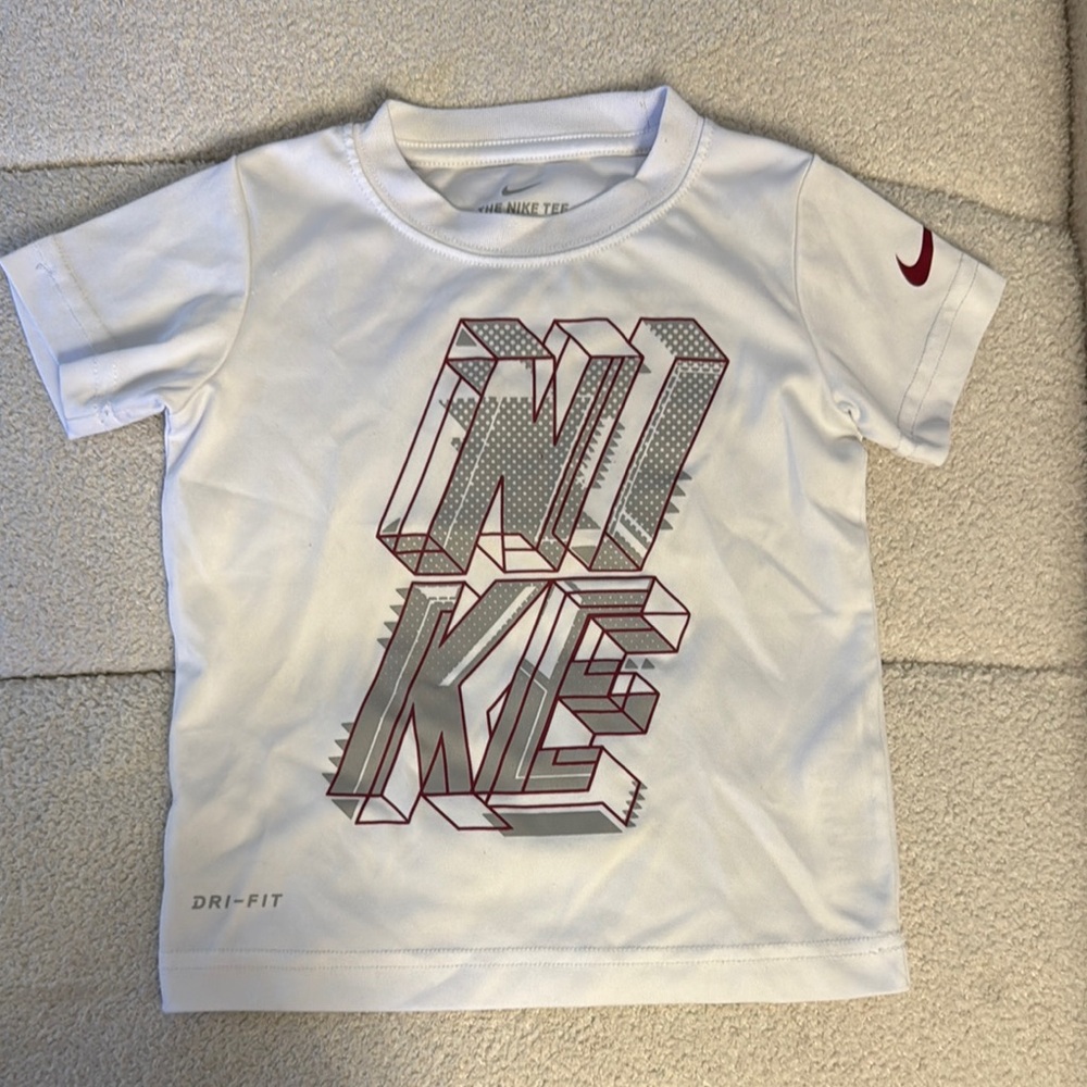 Nike Kids White Graphic Tee